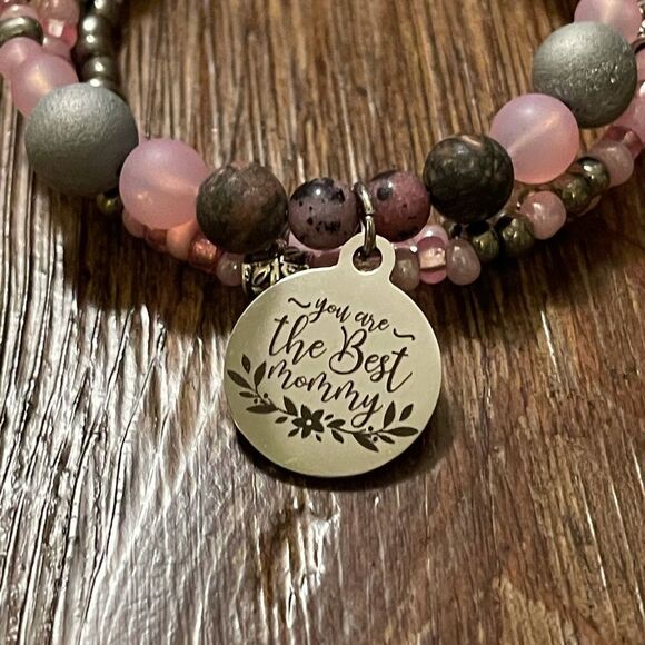 Handmade purple and pink you are the best mommy - Picture 4 of 7